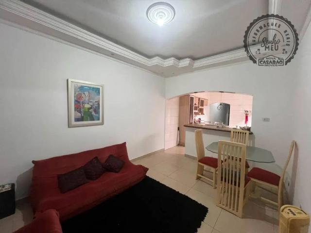 Casa / Sobrado para Venda em Praia Grande/SP Guilhermina 2 Quartos