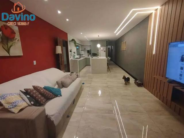 Casa / Sobrado para Venda em Praia Grande/SP Guilhermina 2 Quartos
