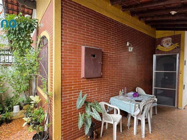 Casa / Sobrado para Venda em Praia Grande/SP Guilhermina 2 Quartos