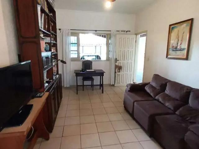 Casa / Sobrado para Venda em Praia Grande/SP Guilhermina 2 Quartos