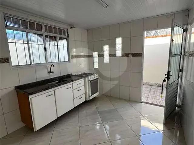 Casa / Sobrado para Venda em Praia Grande/SP Guilhermina 2 Quartos