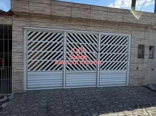 Casa / Sobrado para Venda em Praia Grande/SP Guilhermina 2 Quartos