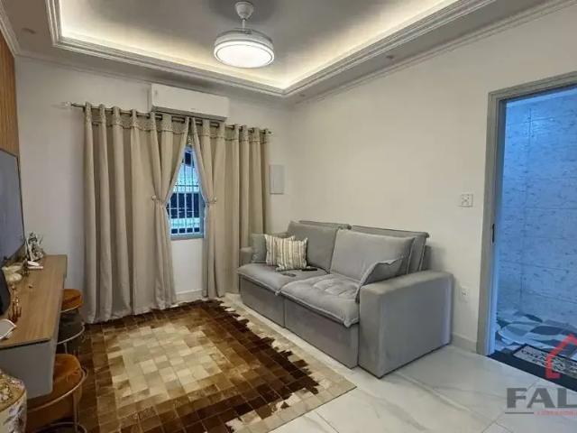Casa / Sobrado para Venda em Praia Grande/SP Guilhermina 2 Quartos