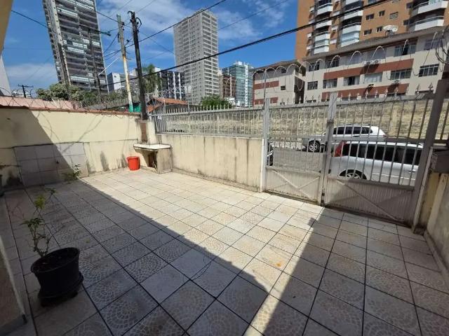 Casa / Sobrado para Venda em Praia Grande/SP Guilhermina 2 Quartos