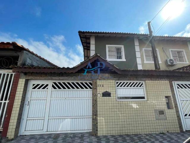 Casa / Sobrado para Venda em Praia Grande/SP Guilhermina 2 Quartos