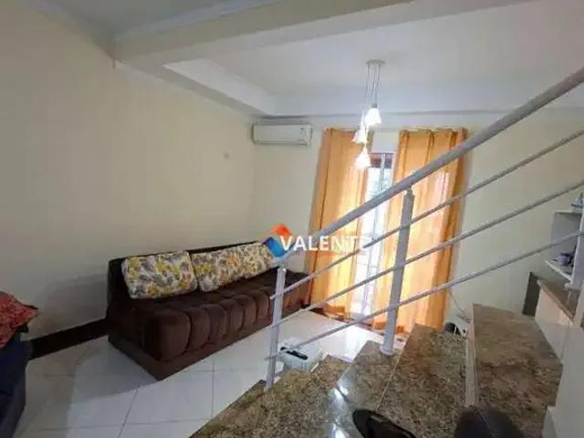 Casa / Sobrado para Venda em Praia Grande/SP Guilhermina 2 Quartos