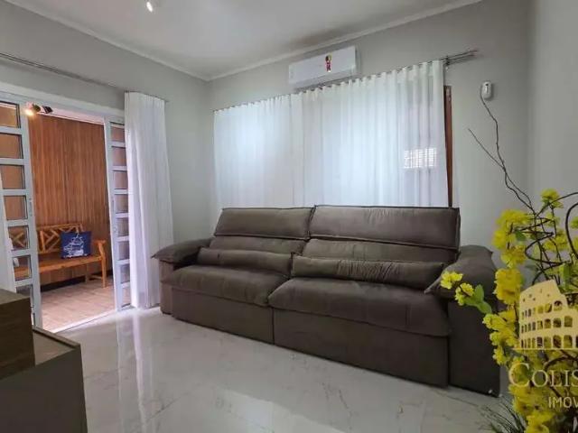 Casa / Sobrado para Venda em Praia Grande/SP Guilhermina 2 Quartos