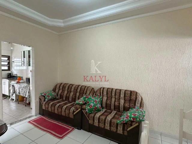 Casa / Sobrado para Venda em Praia Grande/SP Guilhermina 2 Quartos