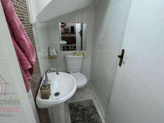 Casa / Sobrado para Venda em Praia Grande/SP Guilhermina 2 Quartos