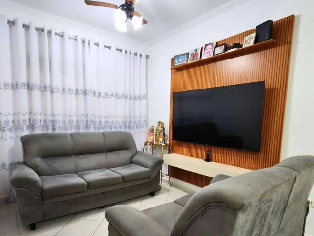 Casa / Sobrado para Venda em Praia Grande/SP Guilhermina 3 Quartos