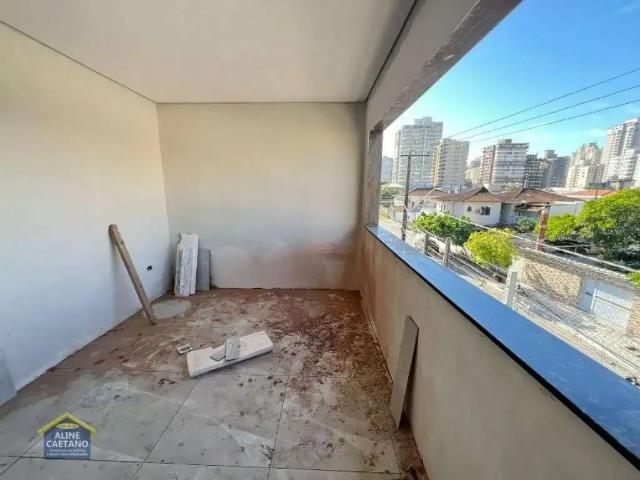 Casa / Sobrado para Venda em Praia Grande/SP Guilhermina 3 Quartos
