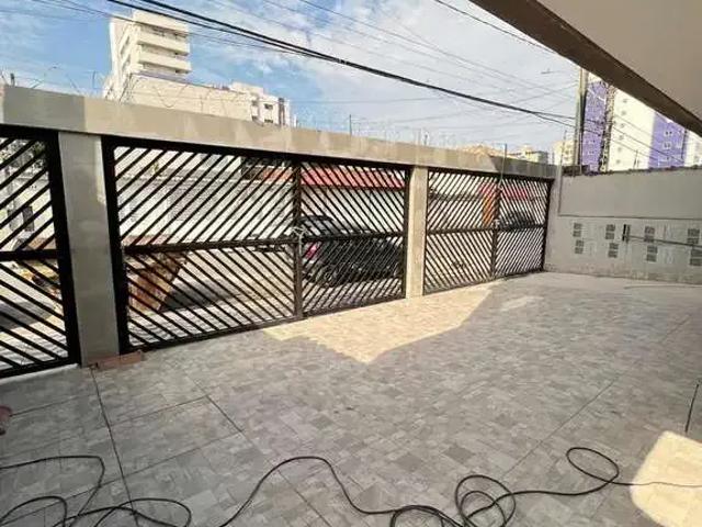 Casa / Sobrado para Venda em Praia Grande/SP Guilhermina 3 Quartos