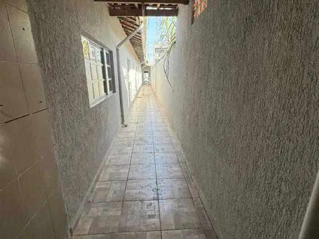 Casa / Sobrado para Venda em Praia Grande/SP Guilhermina 3 Quartos