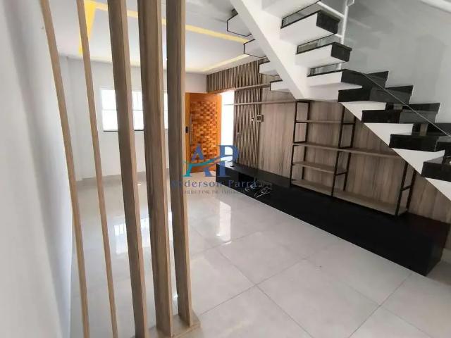 Casa / Sobrado para Venda em Praia Grande/SP Guilhermina 3 Quartos