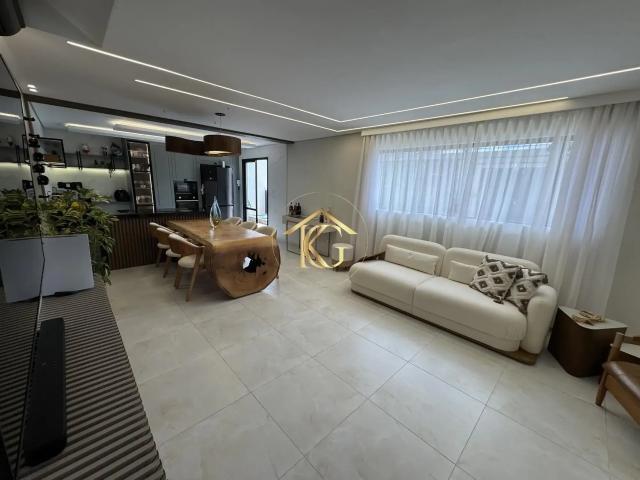 Casa / Sobrado para Venda em Praia Grande/SP Guilhermina 3 Quartos