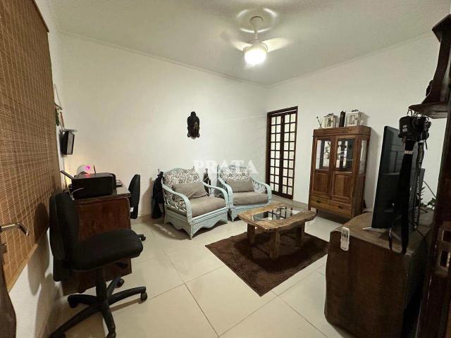 Casa / Sobrado para Venda em Praia Grande/SP Guilhermina 3 Quartos
