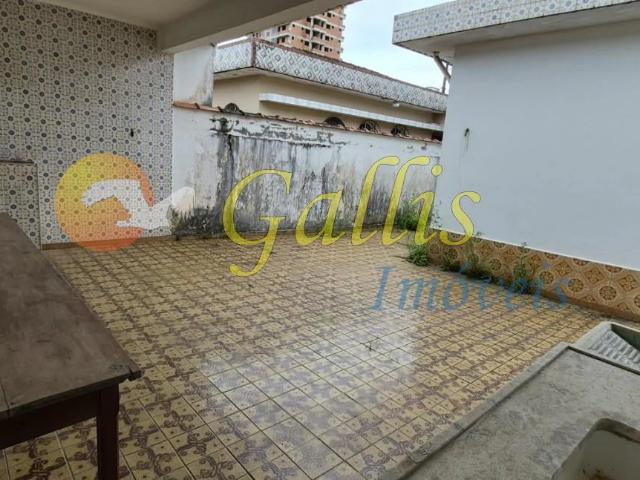 Casa / Sobrado para Venda em Praia Grande/SP Jardim Real 3 Quartos
