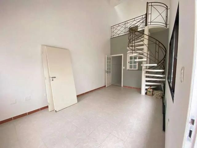 Casa / Sobrado para Venda em Praia Grande/SP Maracanã 2 Quartos