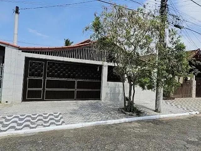 Casa / Sobrado para Venda em Praia Grande/SP Maracanã 2 Quartos