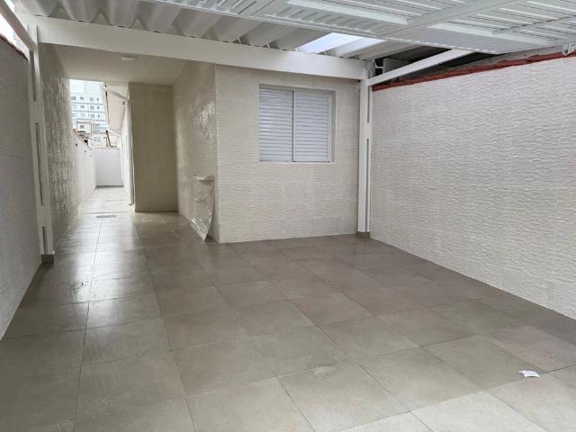 Casa / Sobrado para Venda em Praia Grande/SP Maracanã 2 Quartos