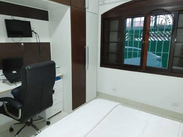 Casa / Sobrado para Venda em Praia Grande/SP Maracanã 5 Quartos