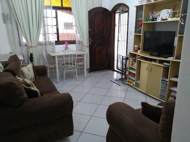 Casa / Sobrado para Venda em Praia Grande/SP Ocian 2 Quartos