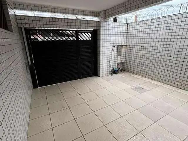 Casa / Sobrado para Venda em Praia Grande/SP Ocian 2 Quartos