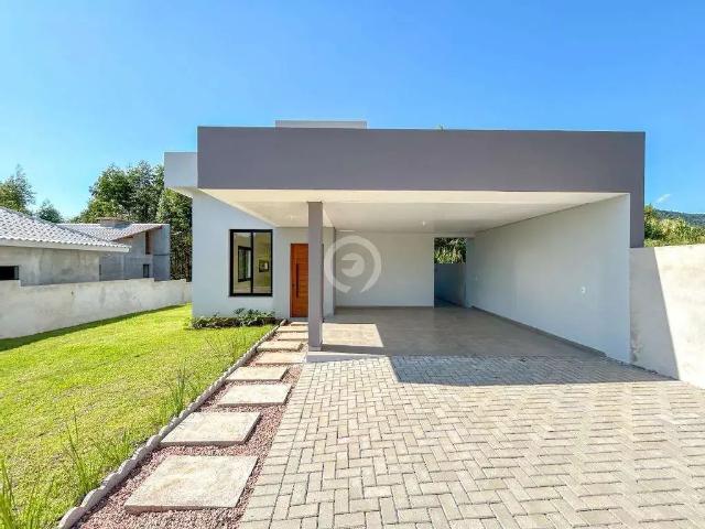 Casa / Sobrado para Venda em Presidente Lucena/RS Centro 2 Quartos