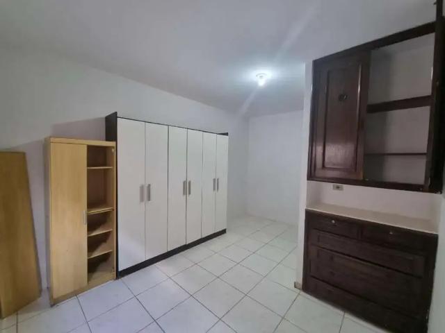 Casa / Sobrado para Venda em Presidente Prudente/SP COHAB 3 Quartos