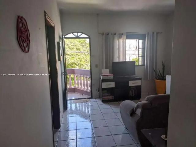 Casa / Sobrado para Venda em Presidente Prudente/SP Conjunto Habitacional Ana Jacinta 3 Quartos