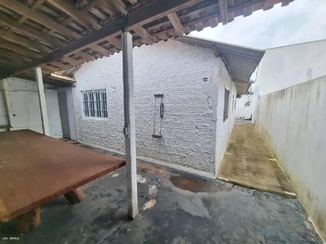 Casa / Sobrado para Venda em Presidente Prudente/SP Conjunto Habitacional Ana Jacinta 3 Quartos