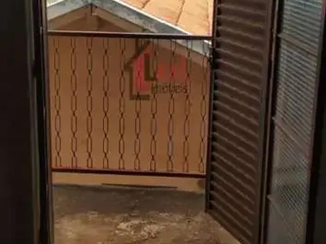 Casa / Sobrado para Venda em Presidente Prudente/SP Conjunto Habitacional Ana Jacinta 5 Quartos