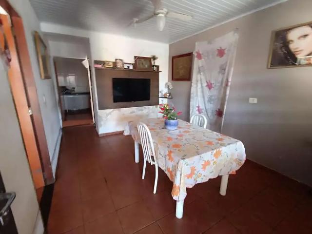 Casa / Sobrado para Venda em Presidente Prudente/SP Área Rural de Presidente Prudente 3 Quartos