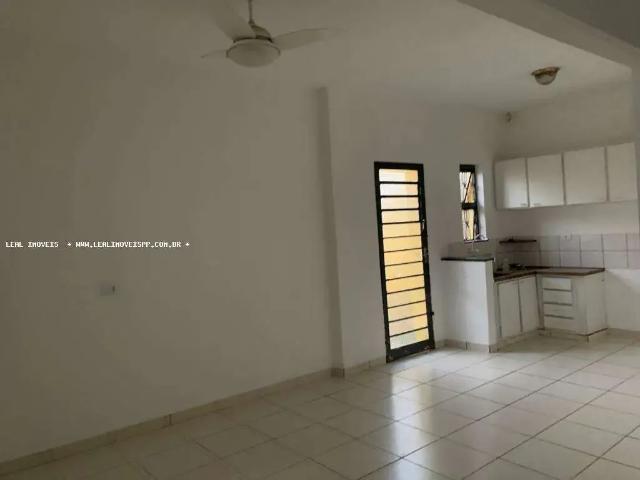 Casa / Sobrado para Venda em Presidente Prudente/SP Jardim Bongiovani 3 Quartos
