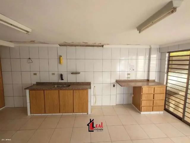 Casa / Sobrado para Venda em Presidente Prudente/SP Jardim Bongiovani 3 Quartos