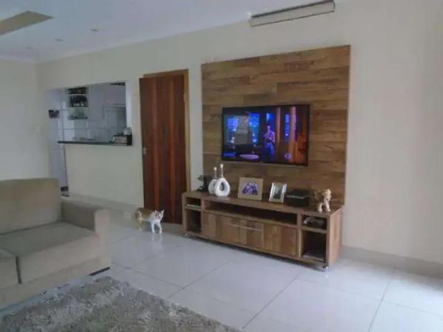 Casa / Sobrado para Venda em Presidente Prudente/SP Jardim Bongiovani 4 Quartos