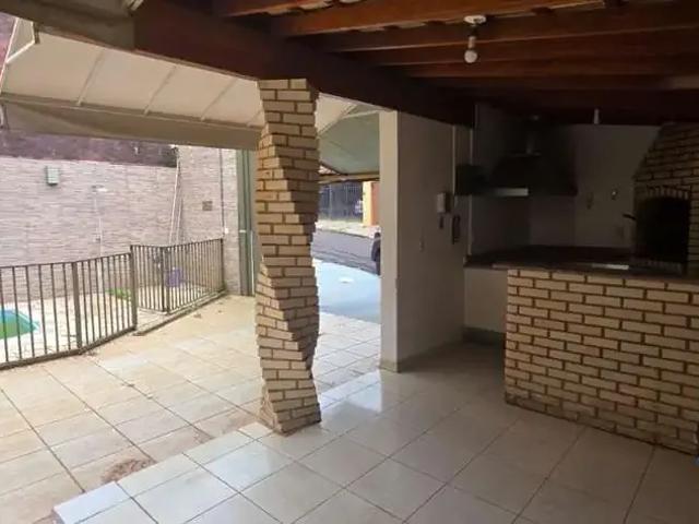 Casa / Sobrado para Venda em Presidente Prudente/SP Jardim Bongiovani 5 Quartos