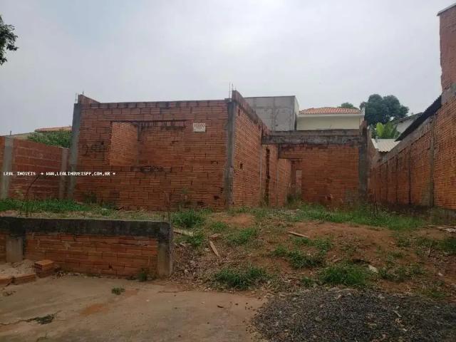 Casa / Sobrado para Venda em Presidente Prudente/SP Jardim Prudentino 3 Quartos