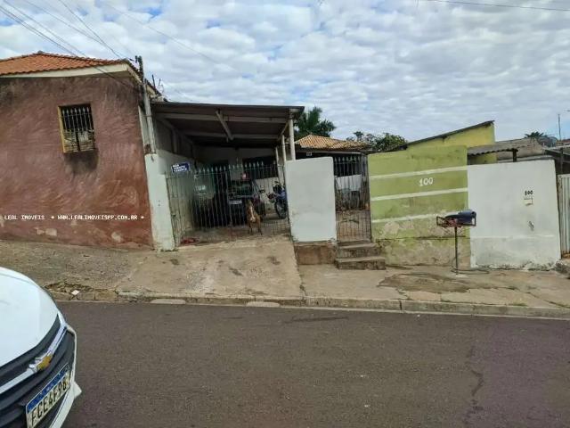 Casa / Sobrado para Venda em Presidente Prudente/SP Jardim Santa Mônica 4 Quartos