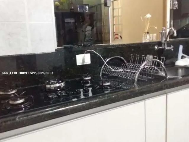 Casa / Sobrado para Venda em Presidente Prudente/SP Parque Cedral 4 Quartos