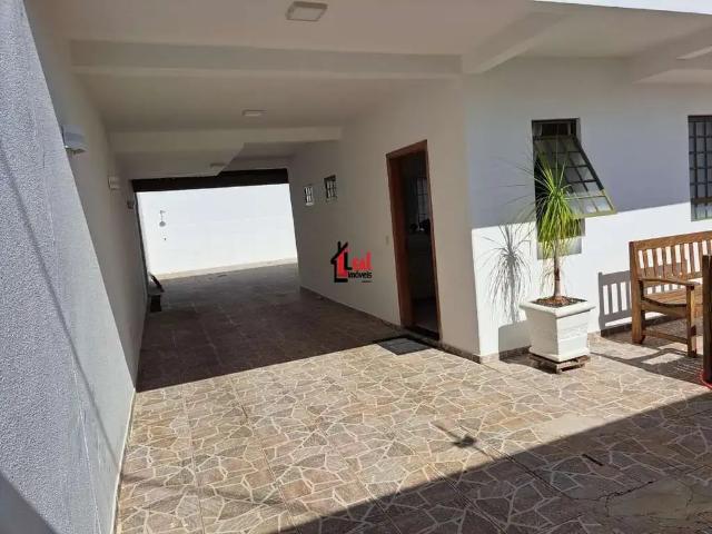 Casa / Sobrado para Venda em Presidente Prudente/SP Residencial Florenza 4 Quartos