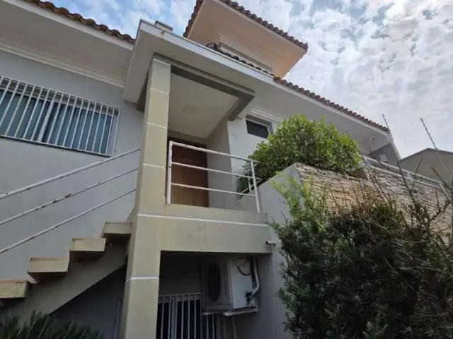 Casa / Sobrado para Venda em Presidente Prudente/SP Residencial Parque dos Girassóis 3 Quartos