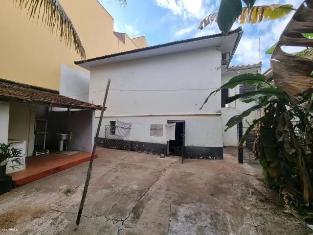 Casa / Sobrado para Venda em Presidente Prudente/SP Vila Dubus 3 Quartos