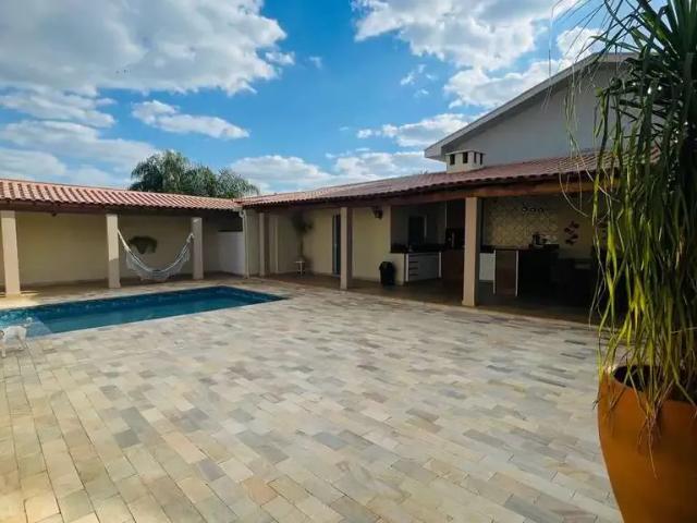 Casa / Sobrado para Venda em Presidente Prudente/SP Vila Machadinho 4 Quartos