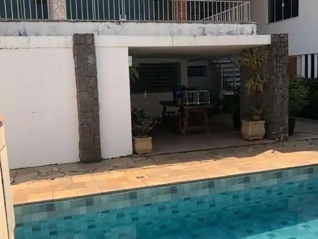 Casa / Sobrado para Venda em Presidente Prudente/SP Vila Maristela 6 Quartos
