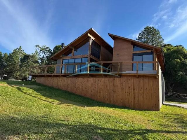 Casa / Sobrado para Venda em Rancho Queimado/SC Centro 3 Quartos