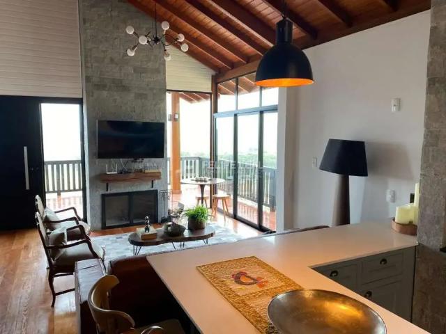Casa / Sobrado para Venda em Rancho Queimado/SC Invernadinha 4 Quartos