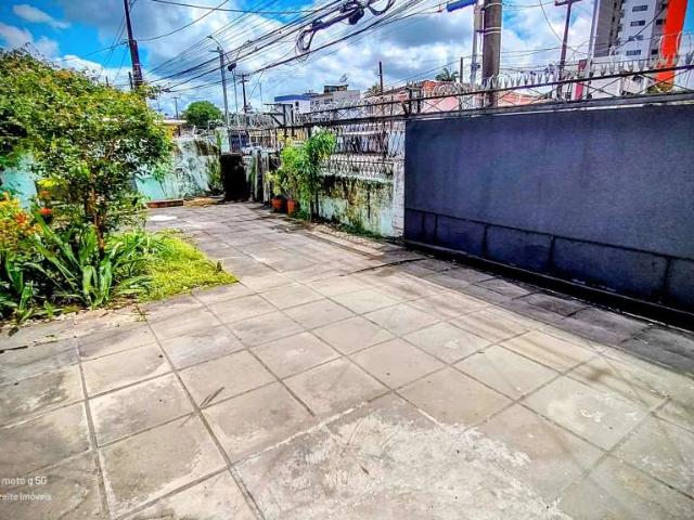 Casa / Sobrado para Venda em Recife/PE Tamarineira 5 Quartos