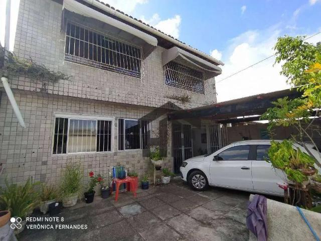 Casa / Sobrado para Venda em Recife/PE Torrões 3 Quartos