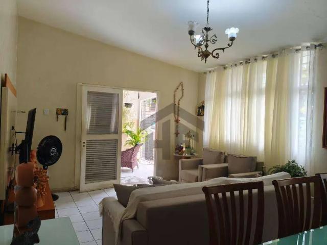 Casa / Sobrado para Venda em Recife/PE Torre 6 Quartos